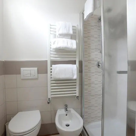 Guesthost - Modern & Quiet Nest * Florens