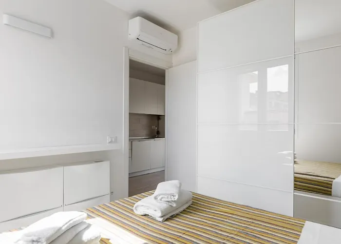 Apartament Guesthost - Guesthost - Parco Delle Cascine Modern & Cozy Flat Florencja