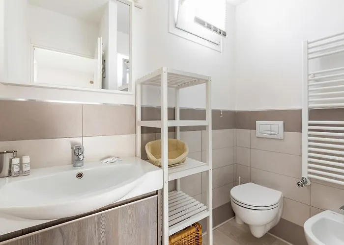 Guesthost - Guesthost - Parco Delle Cascine Modern & Cozy Flat