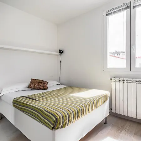 Guesthost - Florence Modern & Quiet Nest Daire *